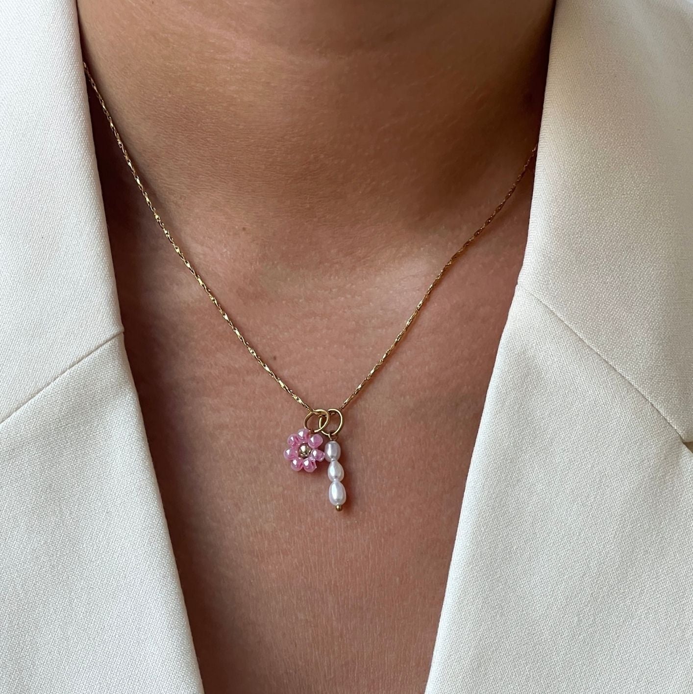 Necklace Pearly Bloom
