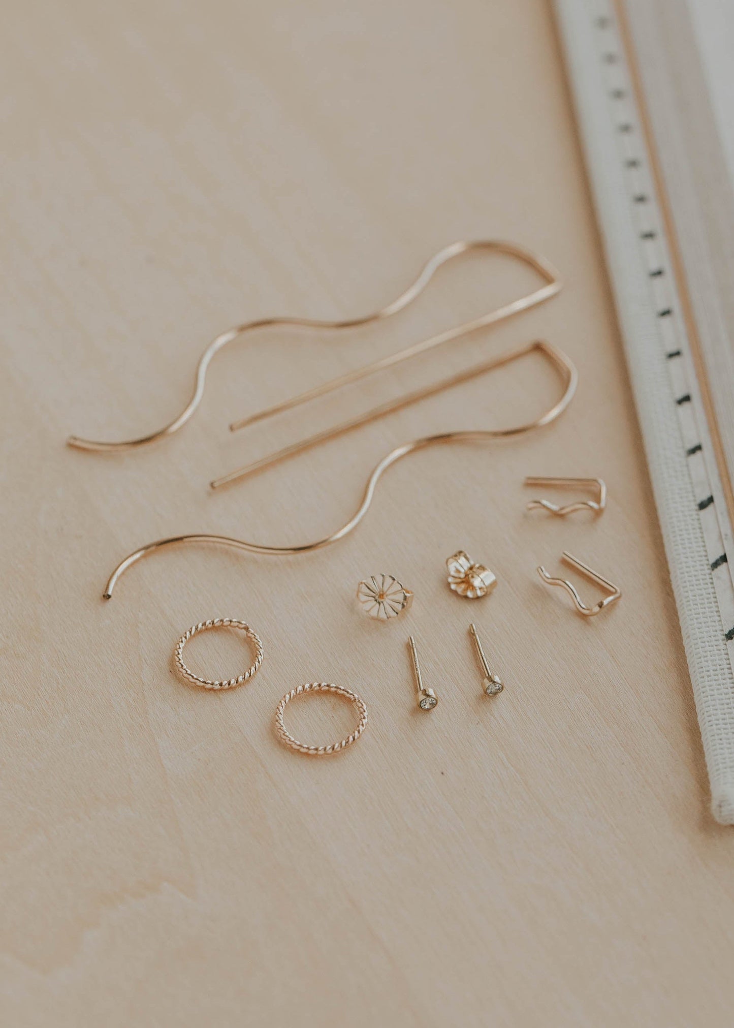 Waves Earring Set - Gold