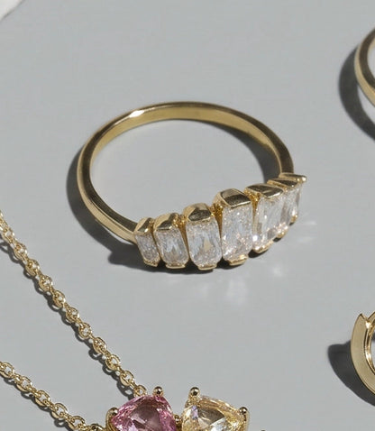 Crystal Ring