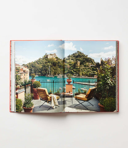 Villeggiatura: Italian Summer Vacation