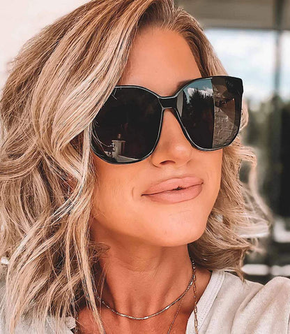 DIFF Gia Square Sunglasses
