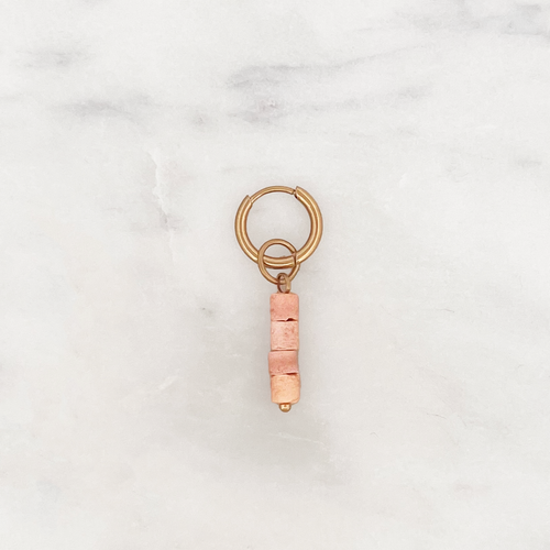 Tiny Huggie Peach Cubes