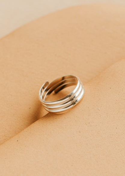 Glisten Ring
