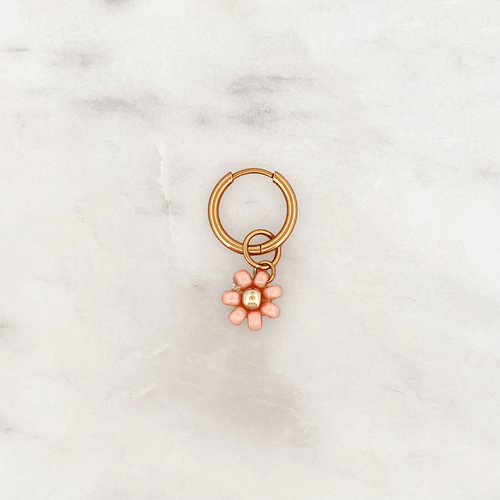 Fine Huggie Peach Beads Flower