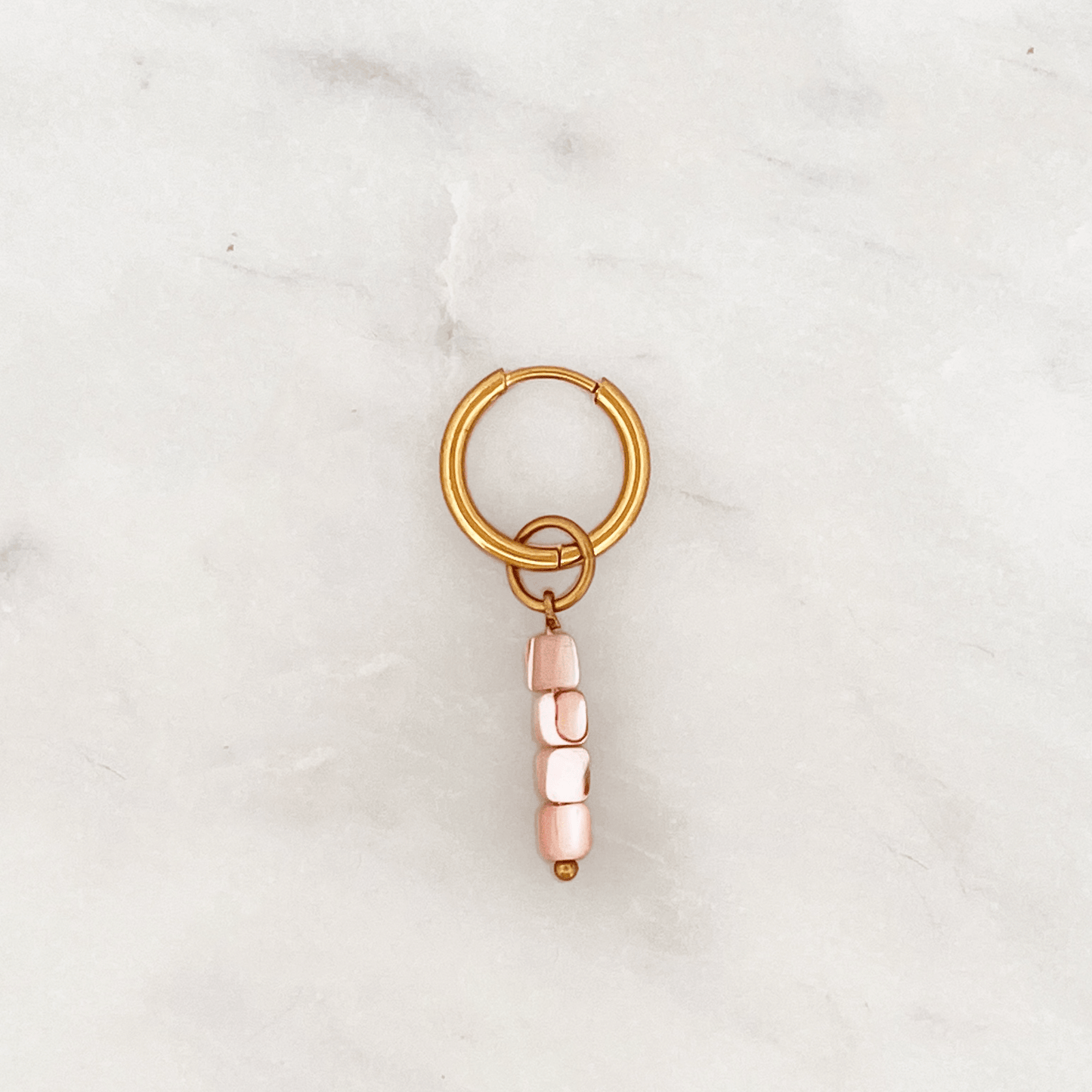 Fine Huggie Pink Shell Beads