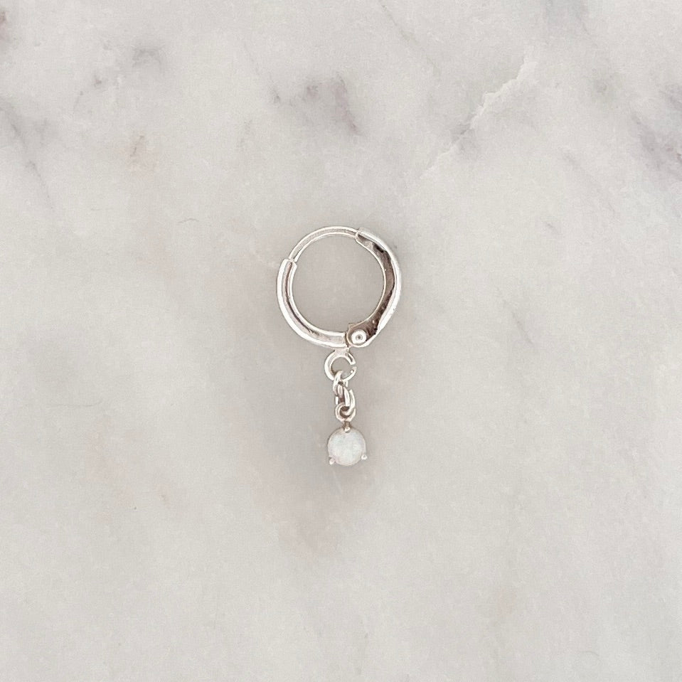 Sample Earring Opal Silverplated