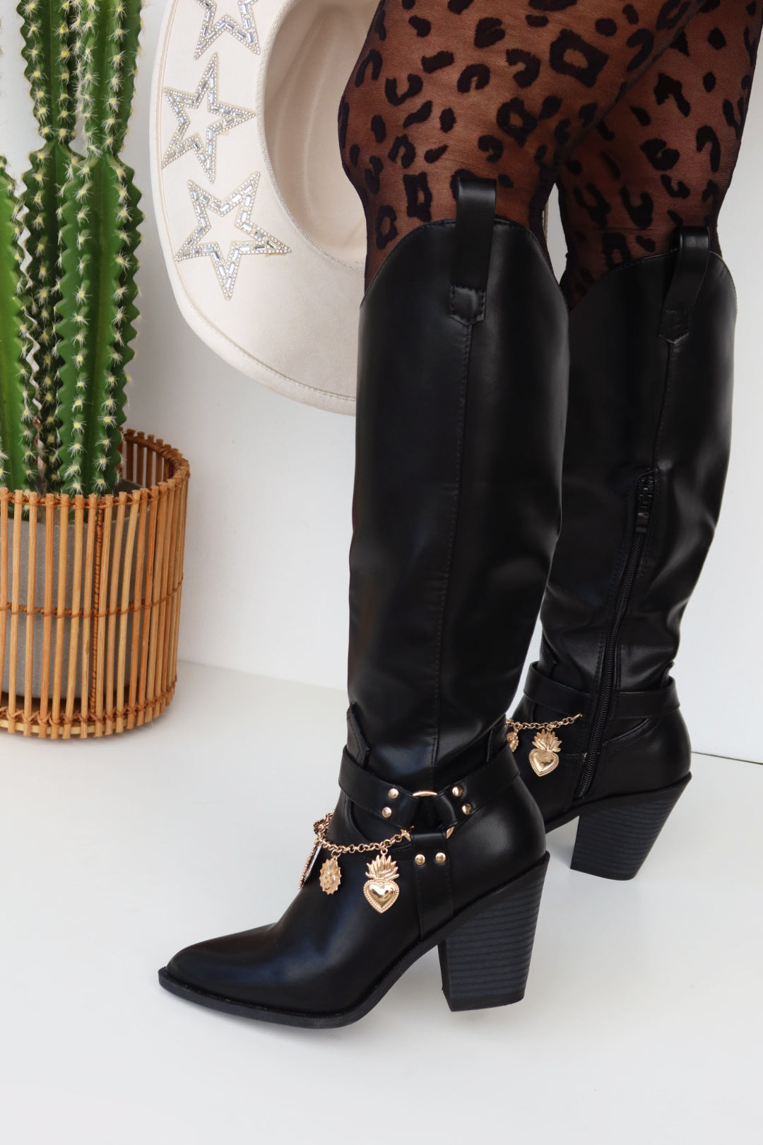 Sunsets & Festivals Cowgirl Boots - Black